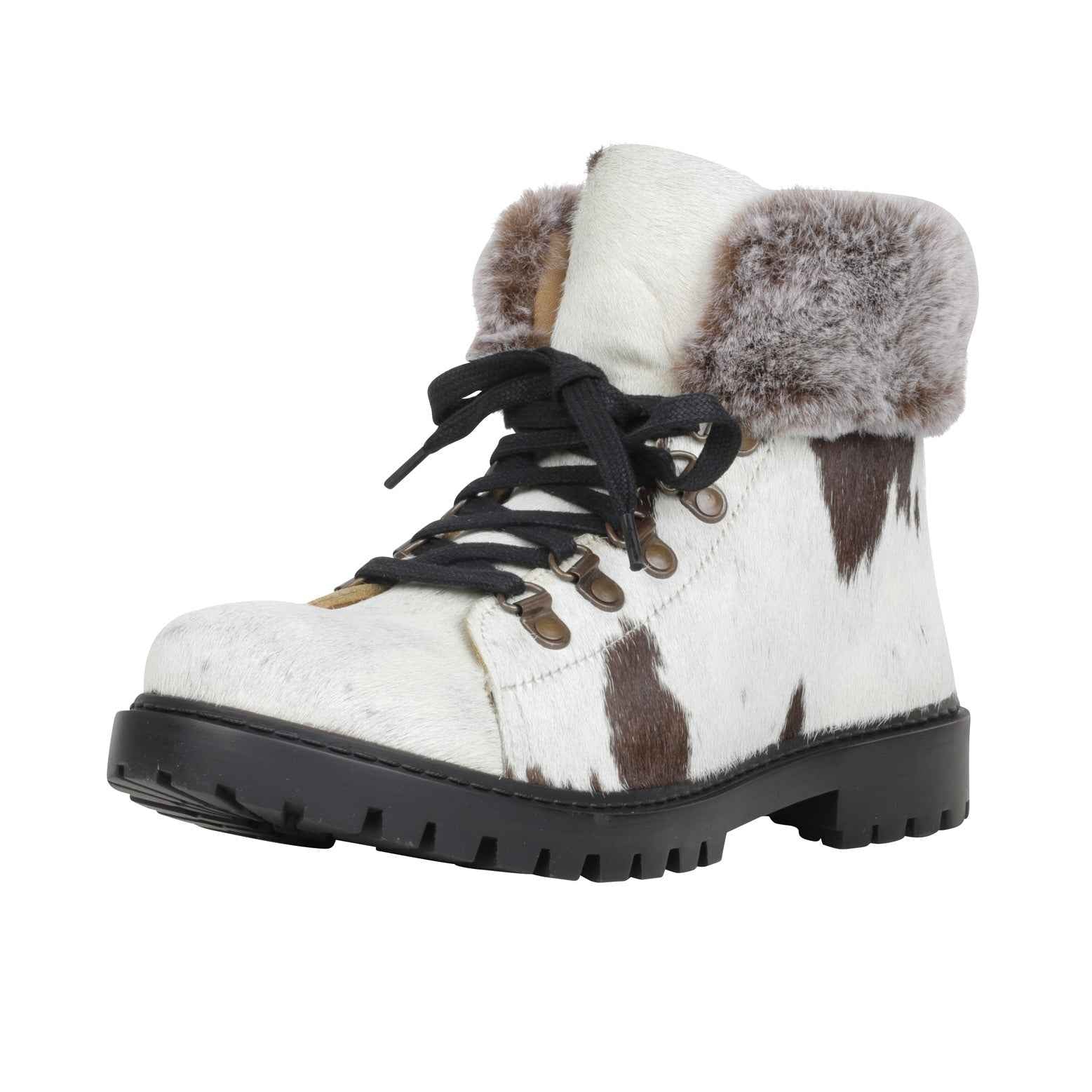 Turbulent Boots