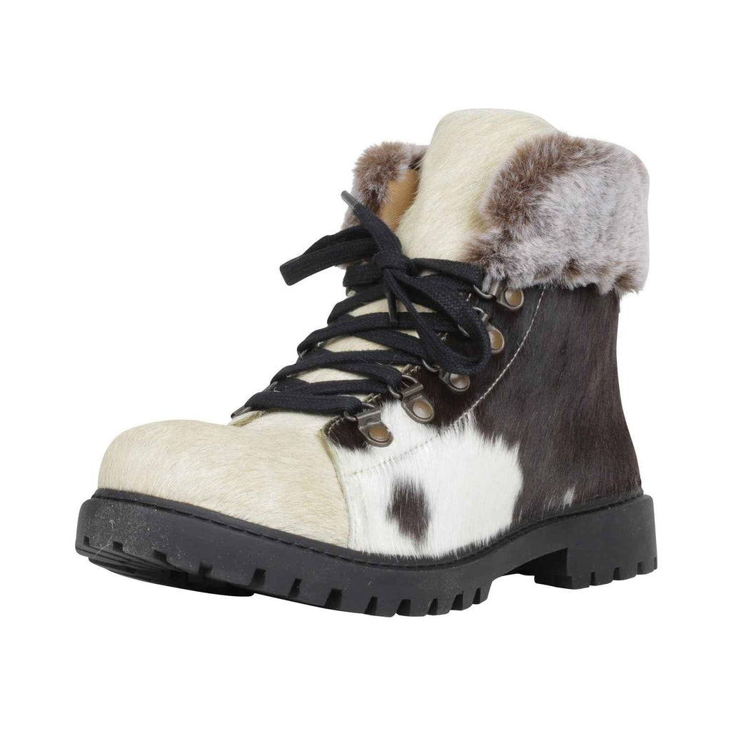 Turbulent Boots