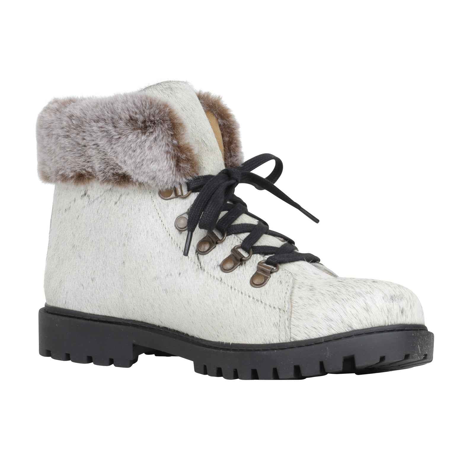 Turbulent Boots