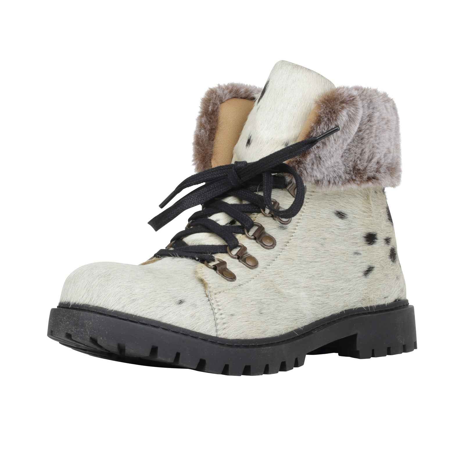Turbulent Boots
