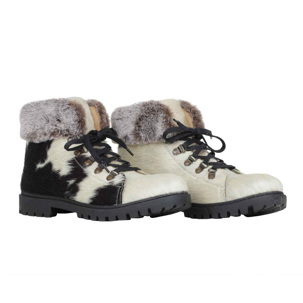 Turbulent Boots