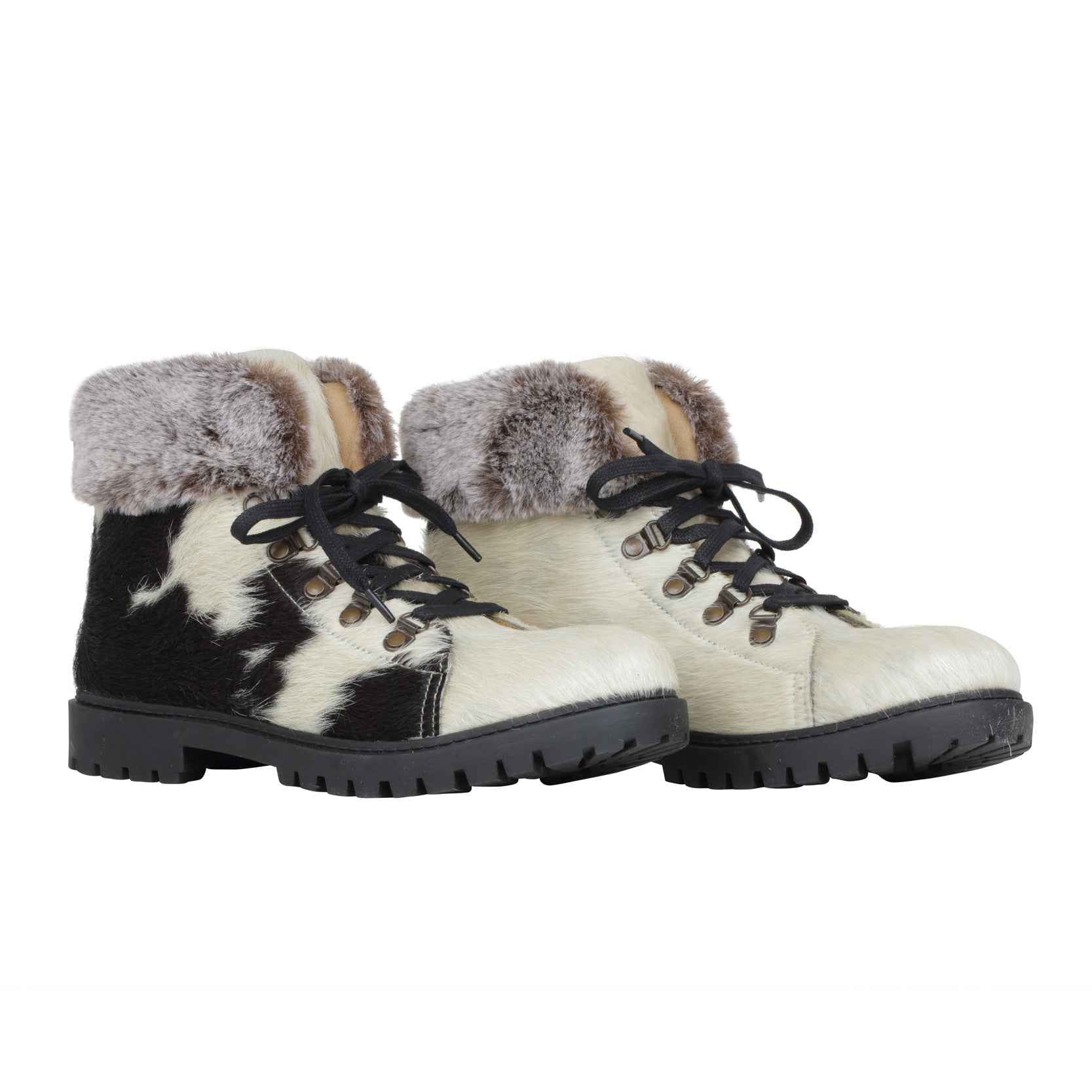 Turbulent Boots
