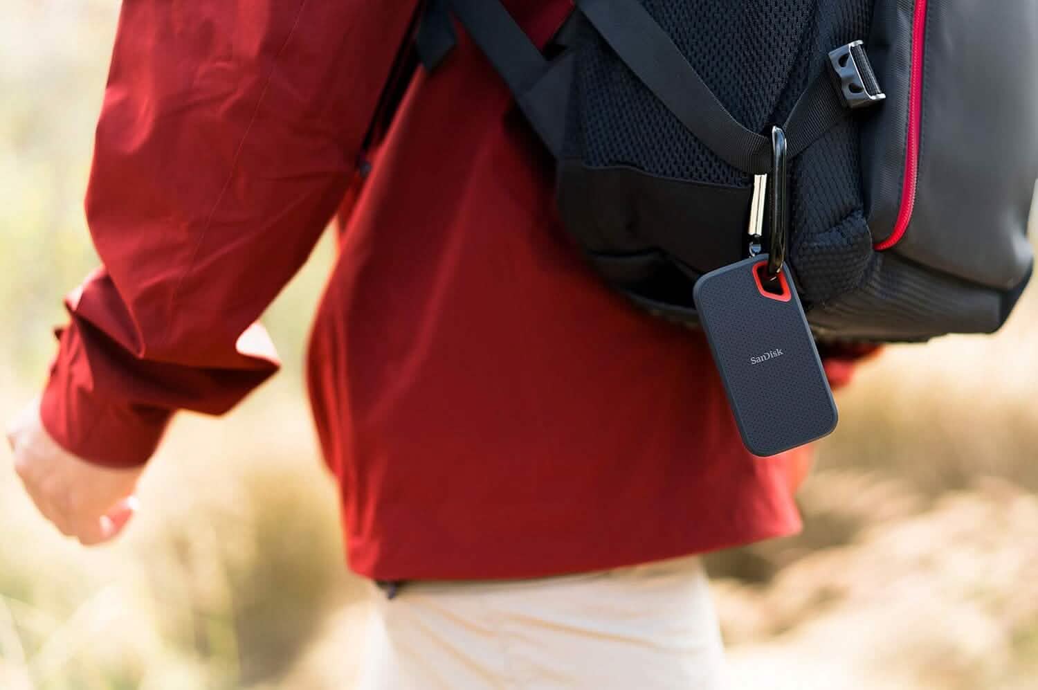SanDisk 1TB Extreme Portable External SSD - Up to 550MB/s USB-C, USB 3.1 (Refurbished) by DailySale