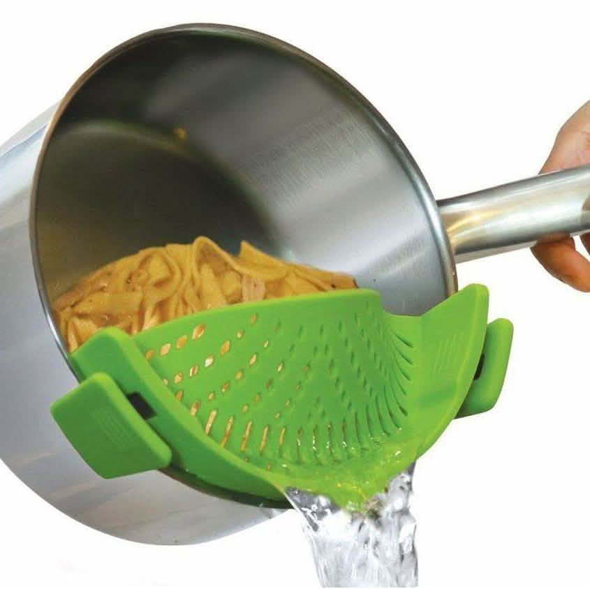 Snap 'N Strain Kitchen Strainer by DailySale