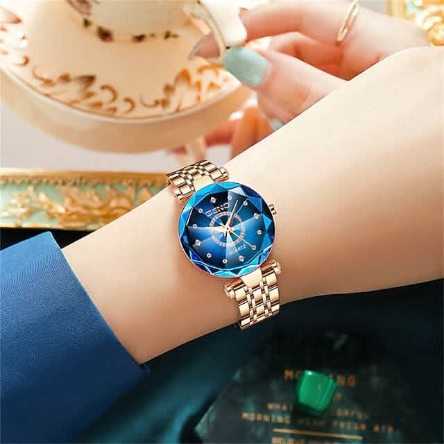 Women Golden and Silver Classic Quartz Watch by DailySale