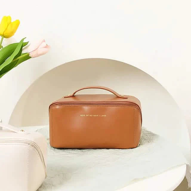 Women's Large Capacity Portable Cosmetic Bag by DailySale