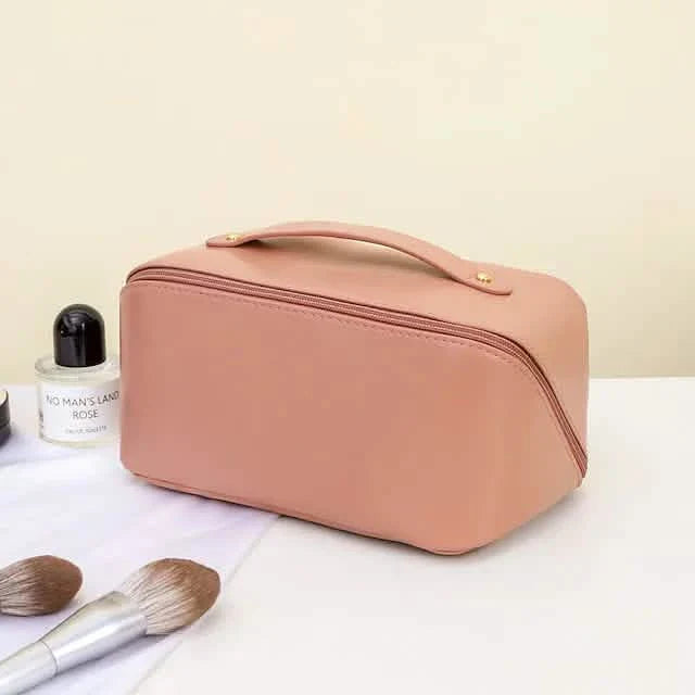 Women's Large Capacity Portable Cosmetic Bag by DailySale